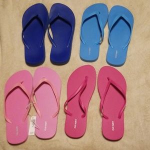 Old Navy flip flops BLUE FLIP FLOPS